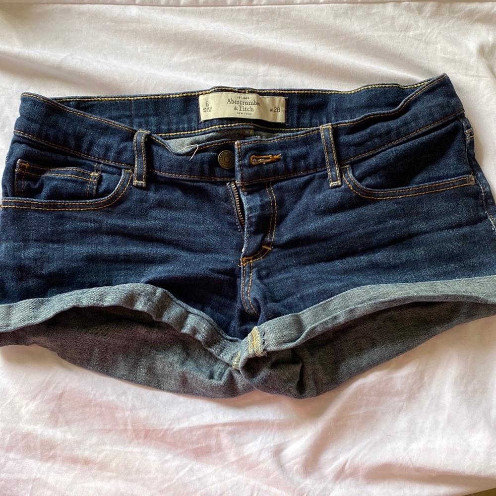 Jean Shorts - Abercrombie & Fitch